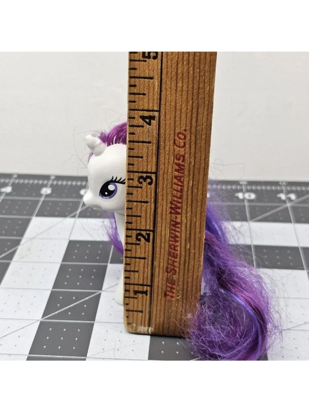 My Little Pony 2010 Rare W/Ribbon Attached Hasbro G4 Rarity Unicorn Pony 3